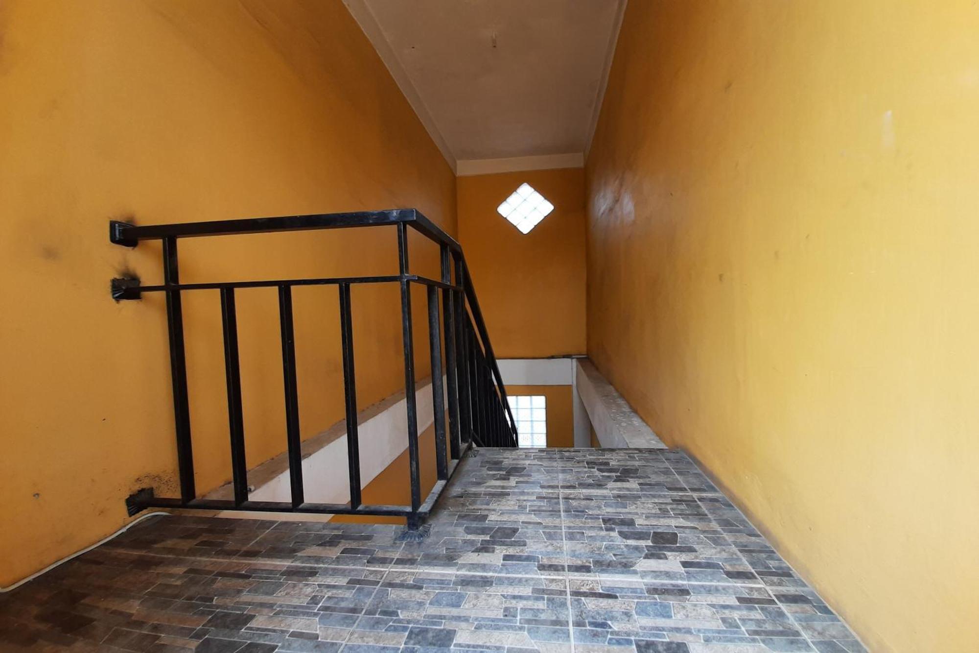 Oyo Life Afny Kost 1 Hotel ปาเลมบัง ภายนอก รูปภาพ